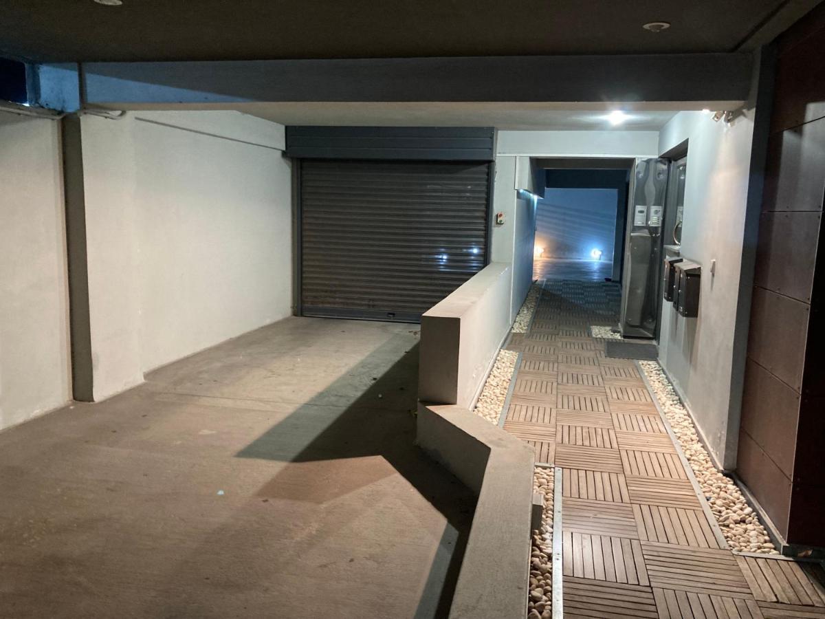 A-10 Modern & Luminous - 2Bd Athens' Party District Atenas Exterior foto